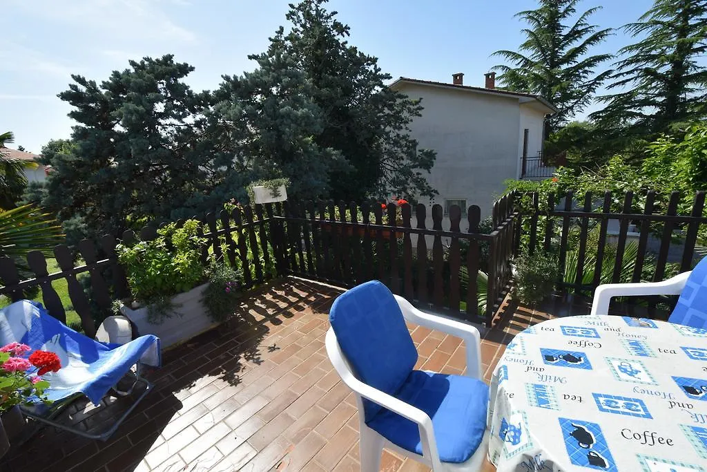 Apartments Potnar Malinska