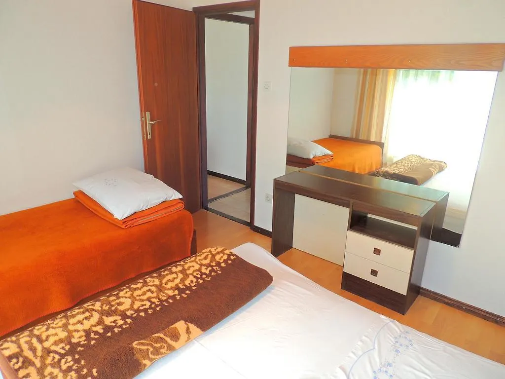 Apartments Potnar Malinska